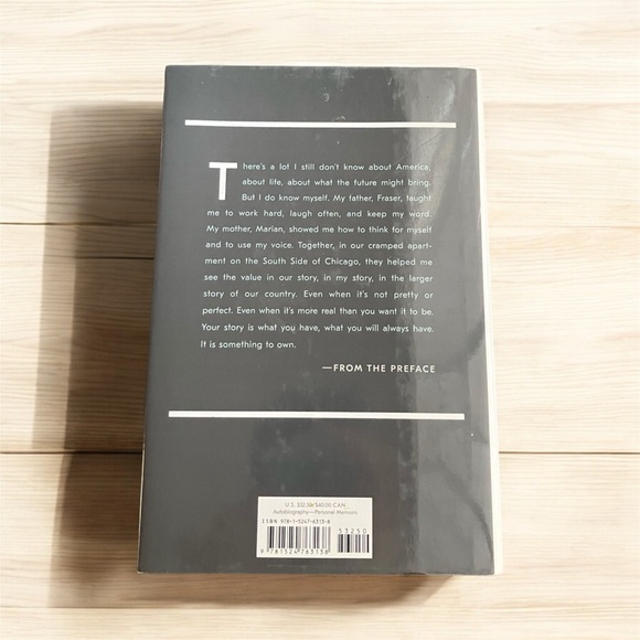 2/$30 NEW Becoming Michelle Obama Hard Cover Book Oprah's 2018 Book Club - Picture 2 of 10